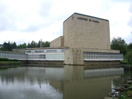 Budova Galicijského auditoria - kdysi vrchol hypermoderny