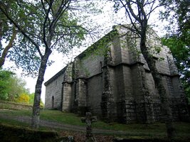 A románská kaple sv.Alberta v lese za městem