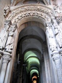 Totéž, navíc s portálem