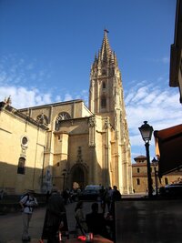 a u katedrály San Salvador tamtéž