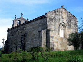 Románský kostelík Santiago v Baamonde
