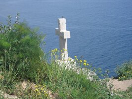 Kříž - zde tak trochu připomínka konce lidského života