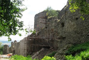 a pracuje zde už od jara okolo 30 lidí