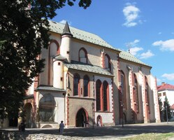 postavený místními Němci ve 13.století