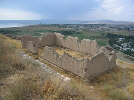 Vanská skála a pohled na jezero Van