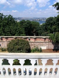 Pohled z paláce Topkapi na zátoku Zlatý roh