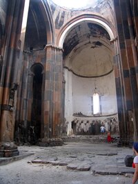 Interiér katedrály (989 - 1010)