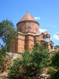 Kostel je z přelomu tisíciletí