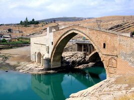 Most přes řeku Batman