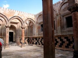 A zase na “Lvím dvoře”