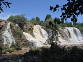 Muradijské vodopády nad jezerem Van