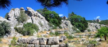 Skály kolem chetitské svatyně Yazilikaya