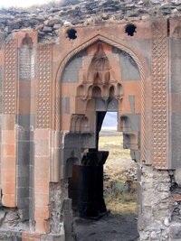 Zase ty seldžucké ”krápníky“ - úchvatné průčelí mešity