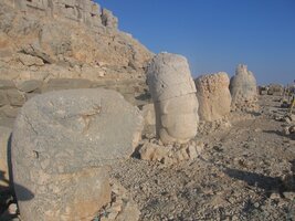 Nemrut Dagi - mystický katafalk dávnověku