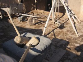 Odkud to sem nanosili ?