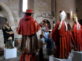 Kněží jakoby z nás zkameněli...