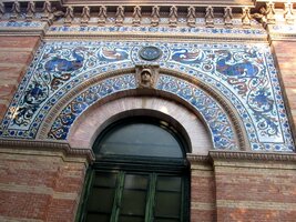 Mozaiky na Velasquézově pavilonu tamtéž