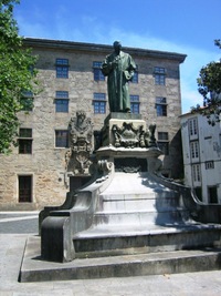 Univerzitní náměstí Plaza de Mazarelos