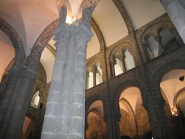 Od 12. století, kdy se katedrála stavěla,