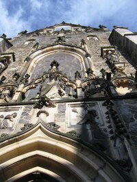 bývalé zvonici dalšího nádherníého chrámu