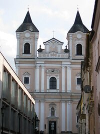 jsme došli ke kostelu sv.Vavřince při klášteře dominikánů