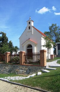 ke kapličce v Holyni