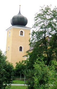 a ráno sešli kolem kostela sv.Mikuláše