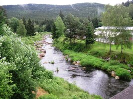 a... Nashledanou řeko, která tečeš až k nám domů!