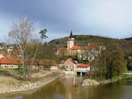 22.4.2012 V dubnu už vypadala Sázava úplně jinak