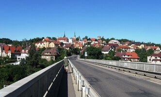 V podvečer přicházíme do Tábora