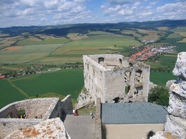 Z nejvyššího jsou vidět i Pieniny