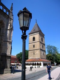 To je jen klam - Urbanova věž je větší...