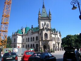 V této hyper-vile bydlel prezident Beneš po návratu z Londýna