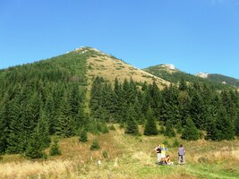 Sestupujeme do Bobroveckého sedla