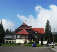 Tahle chata tu ještě před 20 lety stála samotinká