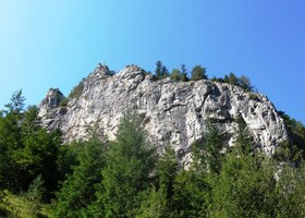 a nad námi první výzva - skály nad Tiesňavami