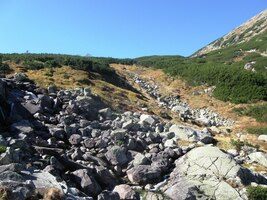 až do sedla k výhledům