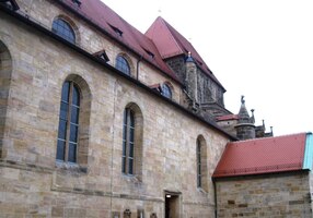 Je to ale stavebnice mnoha slohů