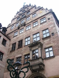 a Fambohhaus (městské muzeum)