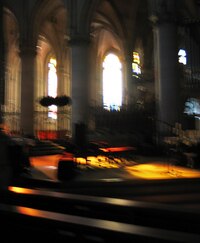 sem rafinovaně propouštějí denní světlo