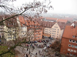 Pohledy z ramp hradu jsou krásné,