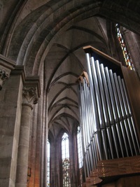 a zde varhany tamtéž