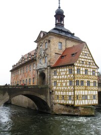 a je to dokonce radnice (Alte Rathaus) !