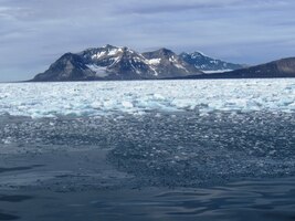 a dočasně je tím plavba omezena