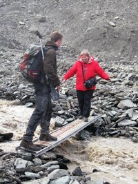 Pro paďoury jsou tady přenosné lávky