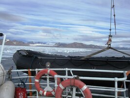 Nezbývá než brázdit vody fjordu