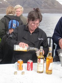 a paní kuchařka nám něco dobrého nalila