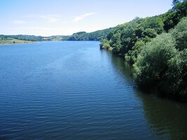 Těsně před cílem dnešní etapy je velká voda -