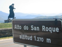 K tomuto průsmyku se sestupuje o 35 m dolů