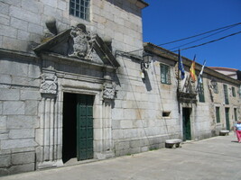 a celá řada budov se vztahem k pouti